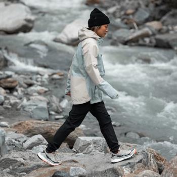 adidas Terrex Xploric Rain.Rdy Kadın Rüzgarlık