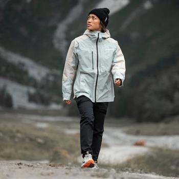adidas Terrex Xploric Rain.Rdy Kadın Rüzgarlık