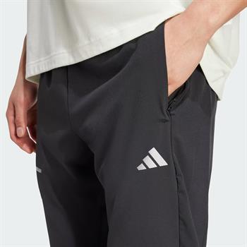 adidas Training Essentials Holiday Erkek Eşofman Altı