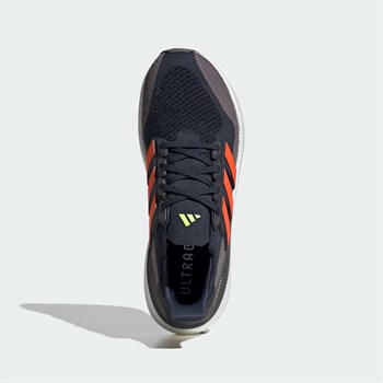 adidas Ultraboost 5 Erkek Koşu Ayakkabısı