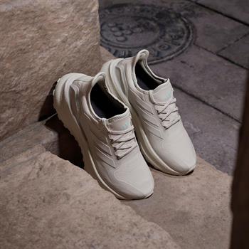 adidas Ultraboost 5 GTX Kadın Koşu Ayakkabısı