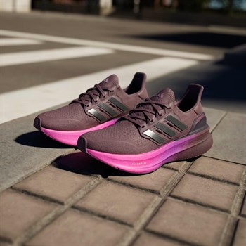 adidas Ultraboost 5 Kadın Koşu Ayakkabısı