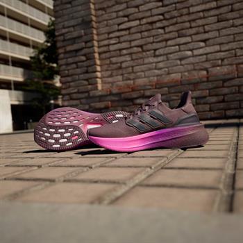 adidas Ultraboost 5 Kadın Koşu Ayakkabısı