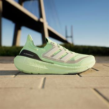 adidas Ultraboost Light Erkek Koşu Ayakkabısı