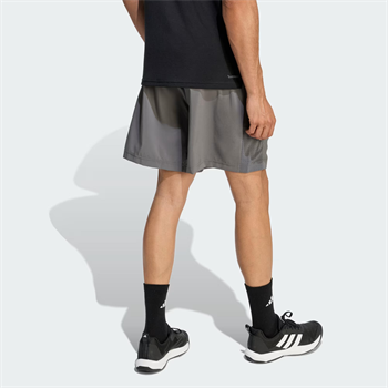 adidas Workout Essentials Base Erkek Şort