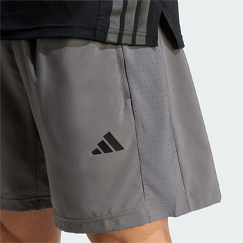 adidas Workout Essentials Base Erkek Şort