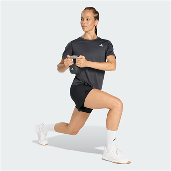 adidas Workout Essentials Kadın Tişört