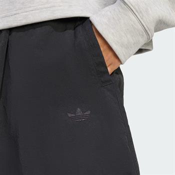 adidas Woven Kadın Pantolon