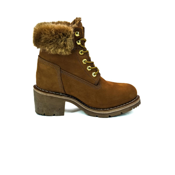 Caterpillar Nikki Kadın Bot