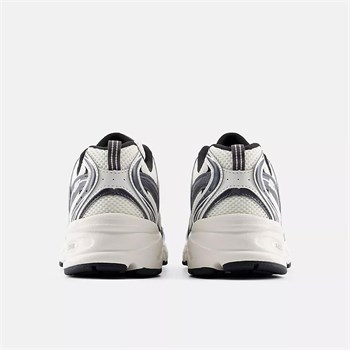 New Balance 530 Kadın Günlük Spor Ayakkabı