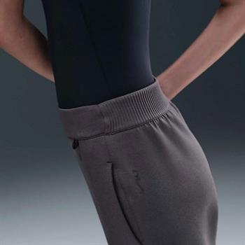 Nike 24.7 ImpossiblySoft Dri-FIT Kadın Eşofman Altı