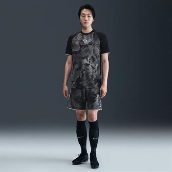 Nike Academy+ Dri-FIT Erkek Tişört