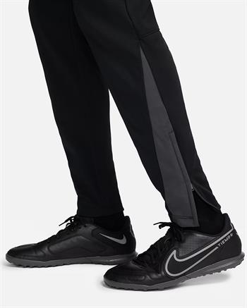 Nike Academy Winter Warrior Erkek Eşofman Altı
