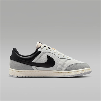 Nike Air Jordan Jumpman Skyline Low Kadın Günlük Spor Ayakkabı