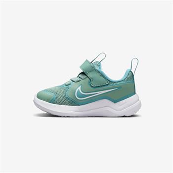 Nike Cosmic Runner Çocuk Günlük Spor Ayakkabı