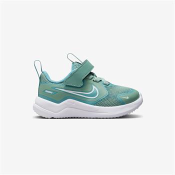 Nike Cosmic Runner Çocuk Günlük Spor Ayakkabı