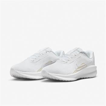 Nike Downshifter 13 Kadın Koşu Ayakkabısı