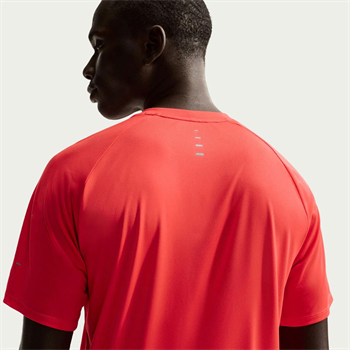 Nike Dri-FIT ADV Stride Ss Top Erkek Tişört