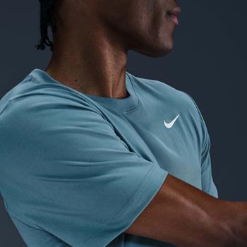 Nike Dri-FIT Erkek Tişört