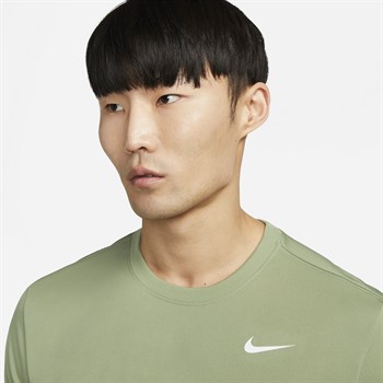 Nike Dri-FIT Legend Erkek Tişört