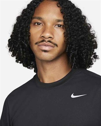 Nike Dri-FIT Legend Erkek Tişört