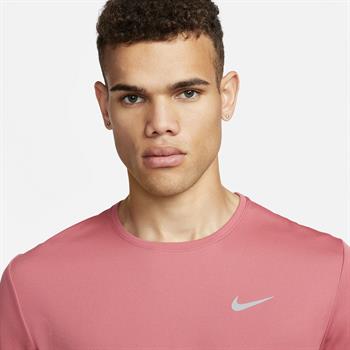 Nike Dri-FIT Miler Erkek Tişört