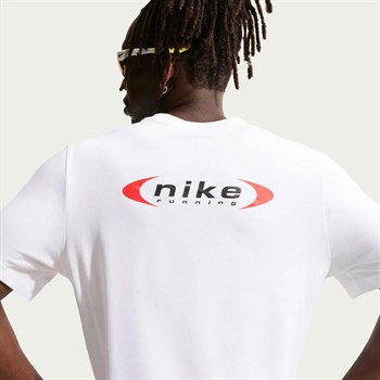 Nike Dri-FIT Retro Run Erkek Tişört