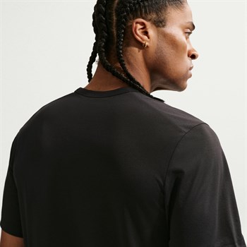 Nike Hyverse Dri-FIT Erkek Tişört