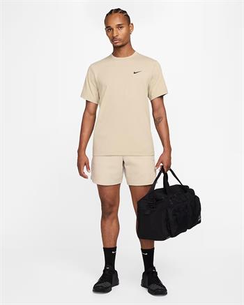 Nike Hyverse Dri-FIT UV Erkek Tişör