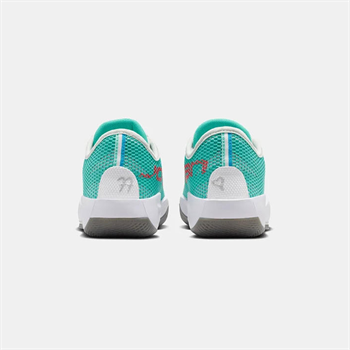 Nike Jordan Luka Doncic 77 