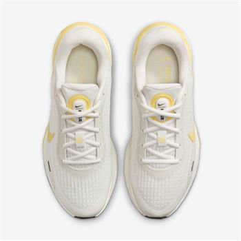 Nike Journey Run Kadın Koşu Ayakkabısı