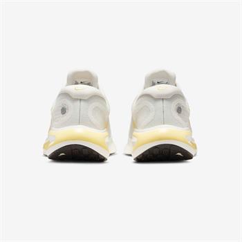 Nike Journey Run Kadın Koşu Ayakkabısı