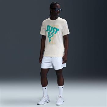 Nike Just Do It Erkek Tişört
