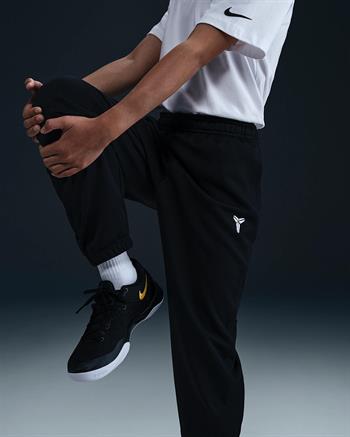 Nike Kobe Therma-FIT Çocuk Eşofman Altı