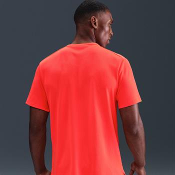 Nike Miler Dri-FIT UV Erkek Tişört