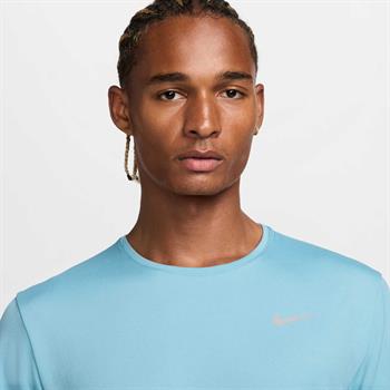 Nike Miler Dri-FIT UV Erkek Tişört