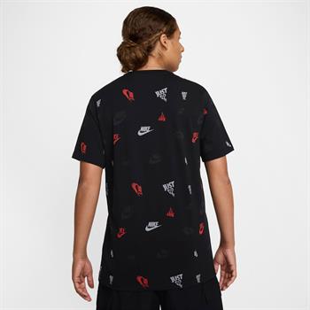 Nike NSW 12MO AOP SP25 Erkek Tişört