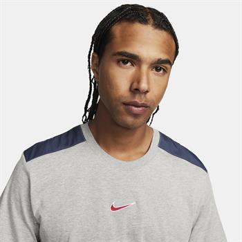 Nike Nsw Graphic Erkek Tişört