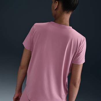 Nike One Classic Kadın Tişört