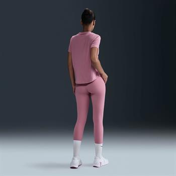 Nike One Classic Kadın Tişört