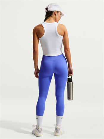 Nike One Fitted Dri-FIT Cropped Kadın Atlet