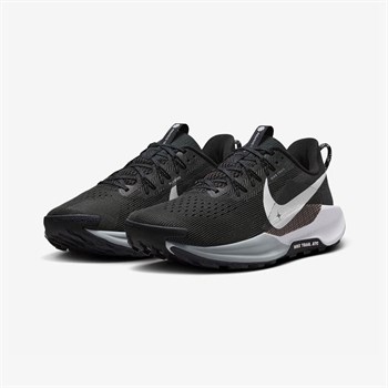 Nike Pegasus Trail 5 Erkek Koşu Ayakkabısı