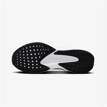 Nike Quest 6 Erkek Koşu Ayakkabısı