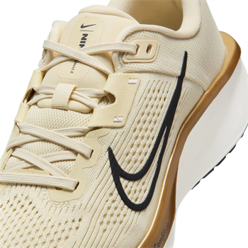 Nike Quest 6 Kadın Koşu Ayakkabısı