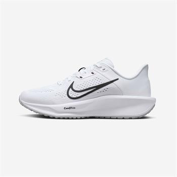Nike Quest 6 Kadın Koşu Ayakkabısı