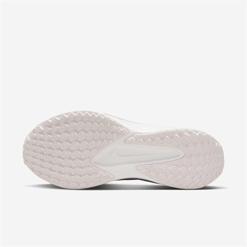 Nike Quest 6 Kadın Koşu Ayakkabısı