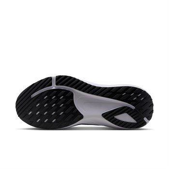 Nike Quest 7 Erkek Koşu Ayakkabısı