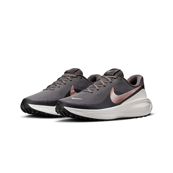Nike Revolution 8 Kadın Koşu Ayakkabısı