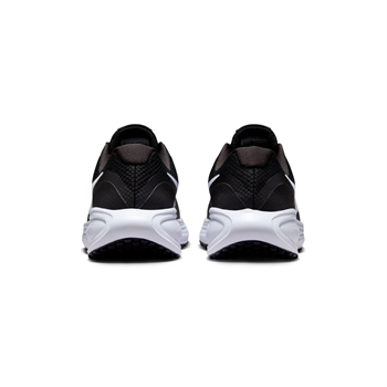 Nike Revolution 8 Kadın Koşu Ayakkabısı