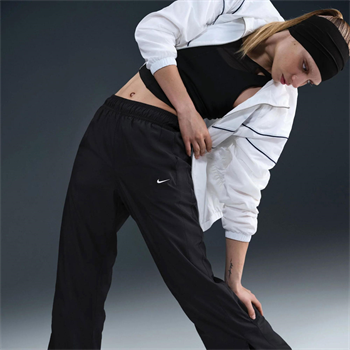 Nike Sportswear Classic Kadın Eşofman Altı
